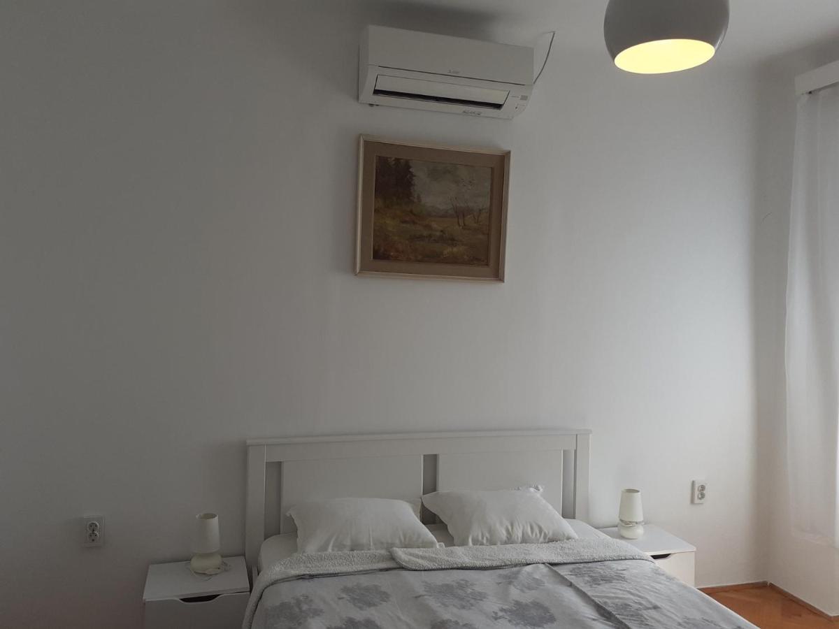 Apartment Dusan Malinska Kültér fotó